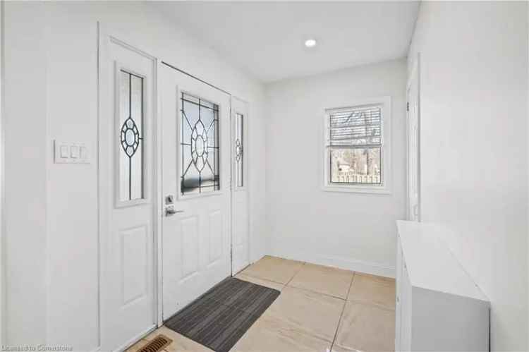 Ridgeway Beach Bungalow 2 Bedroom 1 Bath Family Home