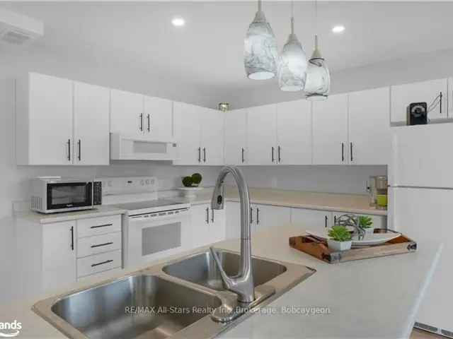 Bancroft Beauty 2-Bedroom Home - Modern & Energy Efficient