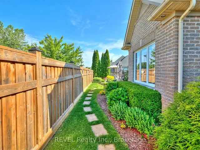 House For Sale in 2, Seyval Place, Niagara-on-the-Lake, Ontario