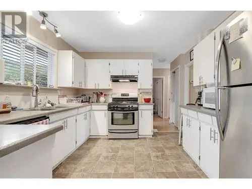 House For Sale In Glenmore - Clifton - Dilworth, Kelowna, British Columbia