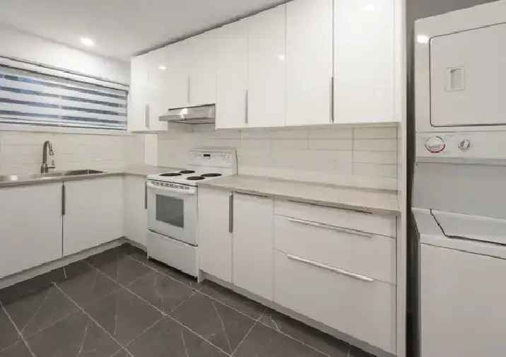 2 ½ fully renovated