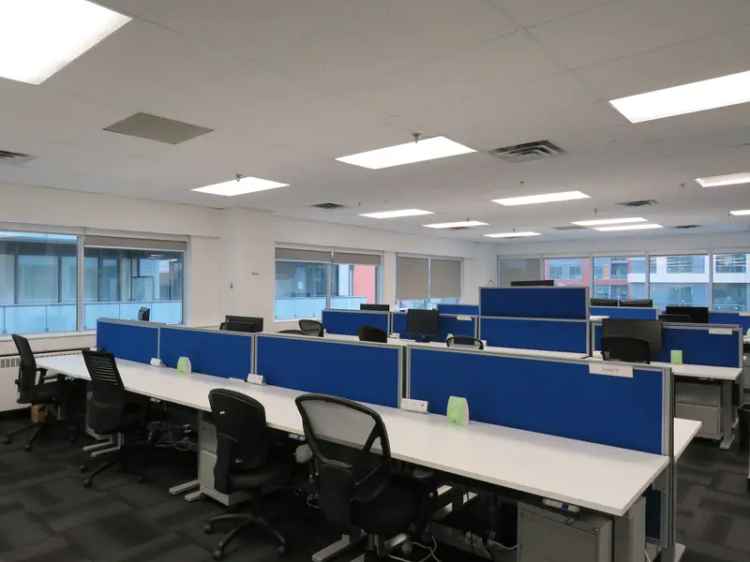 Office building For Rent in 111, Peter Street, Toronto, Ontario