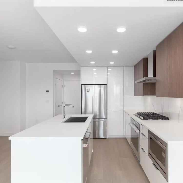 Luxury 1-Bed Condo Southgate City High Rise