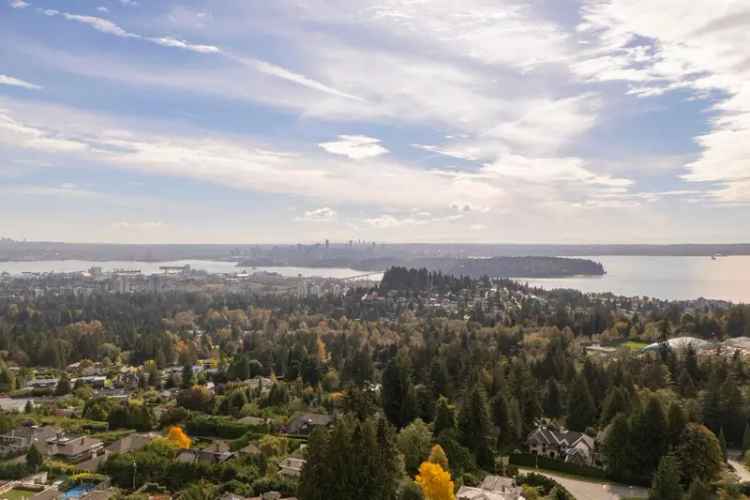 A $4,498,000.00 House/Single Family with 5 bedrooms in British Properties, West Vancouver