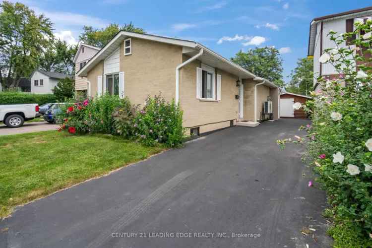 House For Sale in Brampton, Ontario