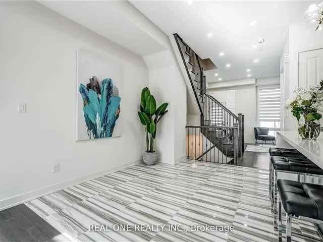 Townhouse For Rent in Vaughan, Ontario