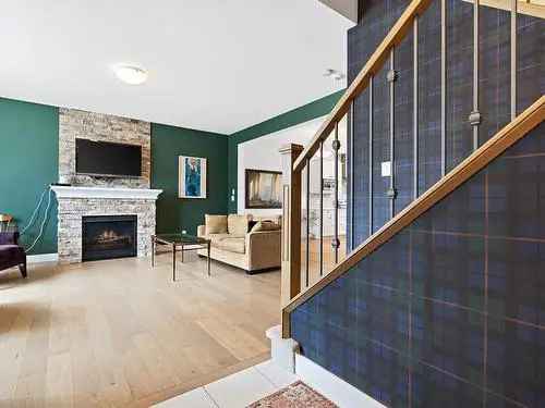 House For Sale in Summerside Edmonton Family Home