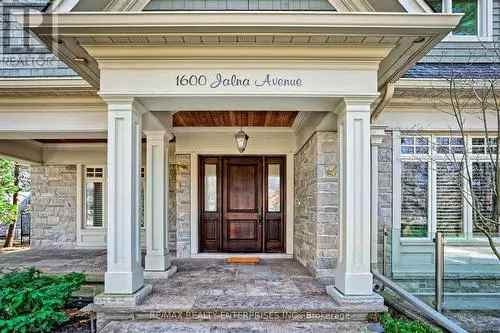 House For Sale in Clarkson Lorne Park Mississauga Ontario