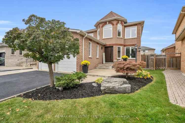 House For Sale in Caledon, Ontario