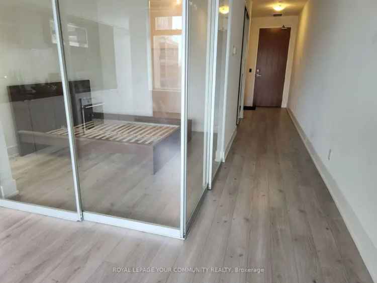 Condo For Sale in Toronto, Ontario