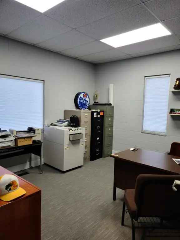 Retail For Rent in Peace River, Alberta