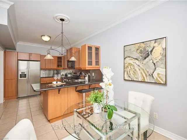 House For Sale in Thorold, Ontario