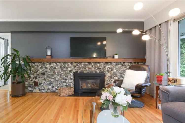 5 Bed 2531 sq ft Family Home in Upper Blueridge
