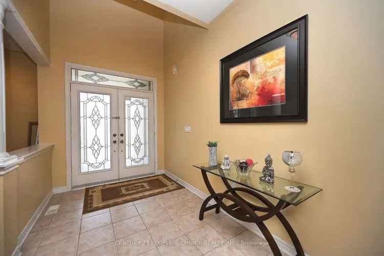 House For Sale in Brampton, Ontario