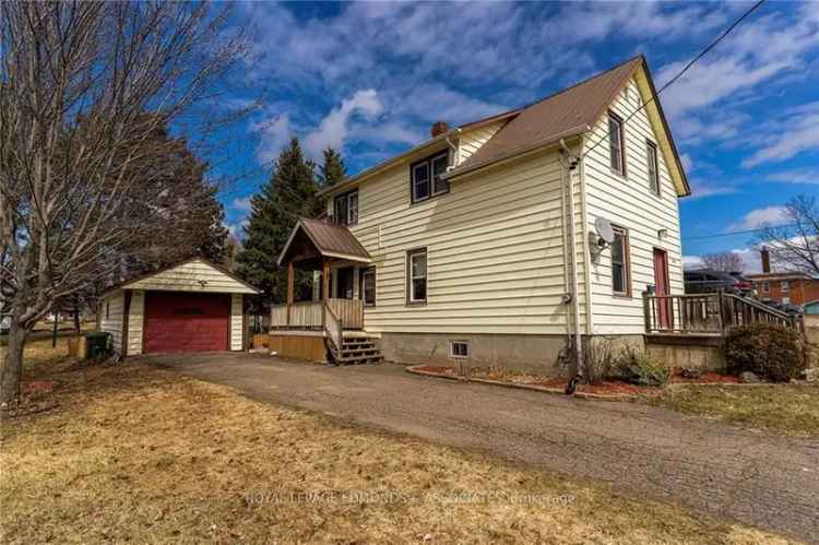 House For Sale in Pembroke, Ontario