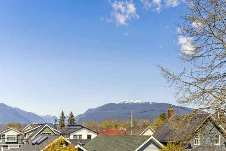Luxury Mountain View Duplex 3 Beds 3 Baths Vancouver East