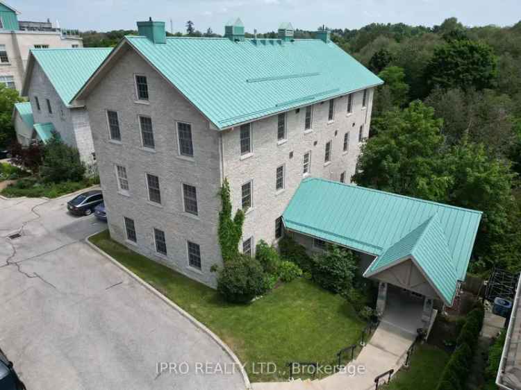 Condo For Sale in Centre Wellington, Ontario