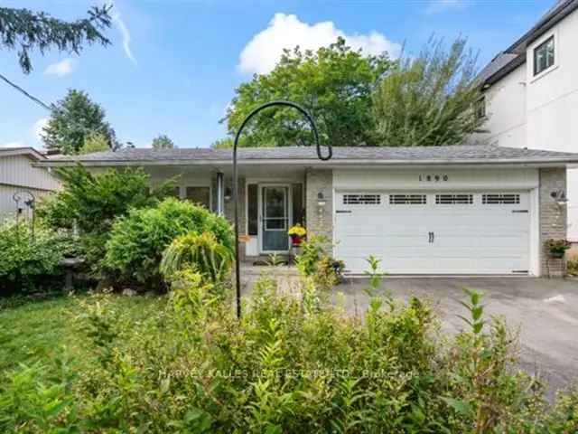 House For Sale in Pickering, Ontario