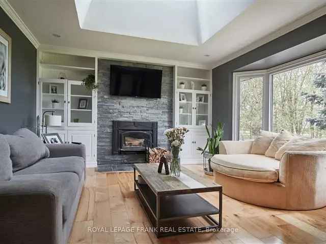 House For Sale in 42, Pigeon Lake Road, Kawartha Lakes, Ontario