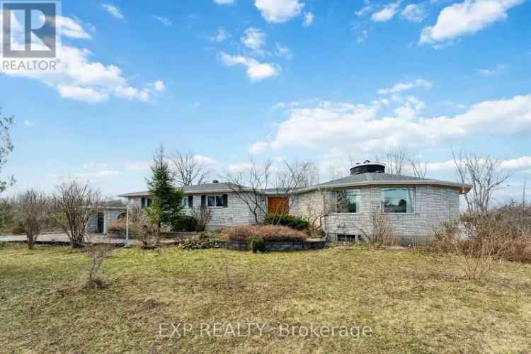 Custom Bungalow with High-End Finishes and Private Acre