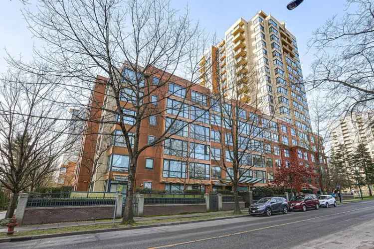 Collingwood Condo 2 Bed 2 Bath Den Near Joyce Skytrain