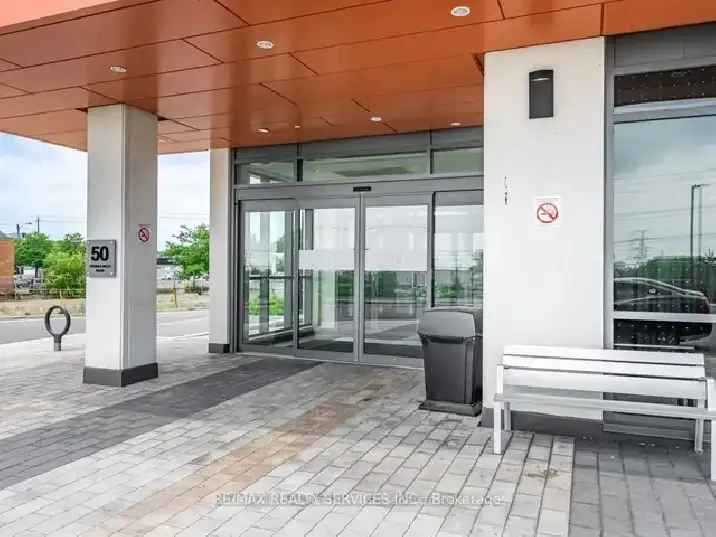 1 Bedroom Den For Rent Near Kipling GO Station
