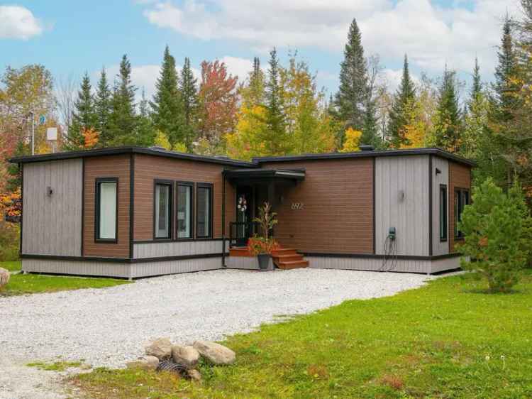 Bungalow for sale, 315, Route 112, 692, Saint-Étienne-de-Bolton - Proprio Direct