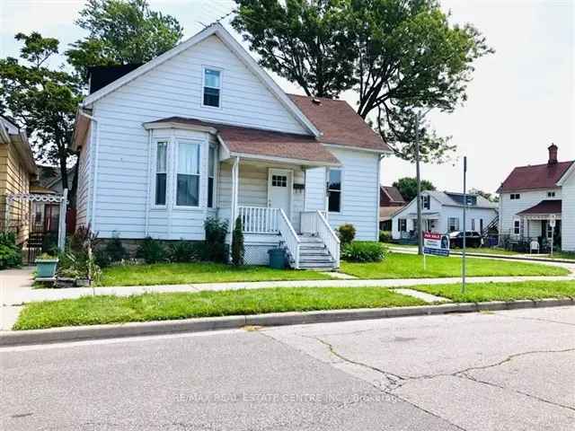 Duplex Investment Live in 2BR Rent 3BR Corner Lot