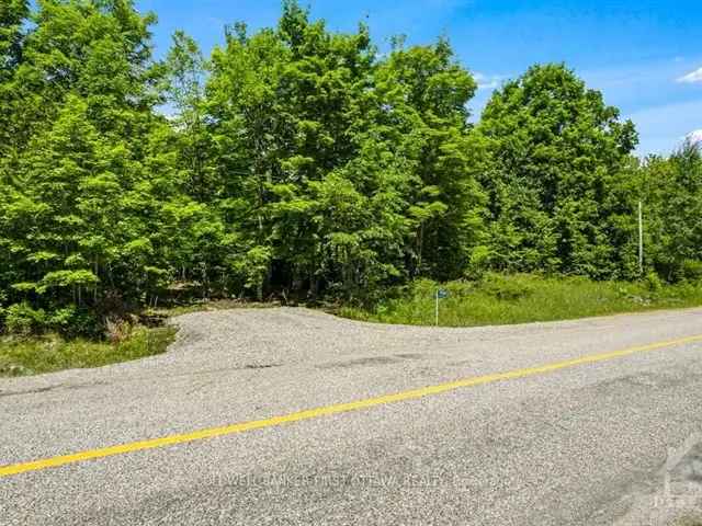 Land For Sale in 17146, Road 509, Central Frontenac, Ontario