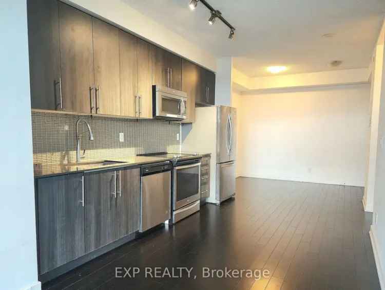 Downtown Mississauga 1 Bedroom Condo near Square One