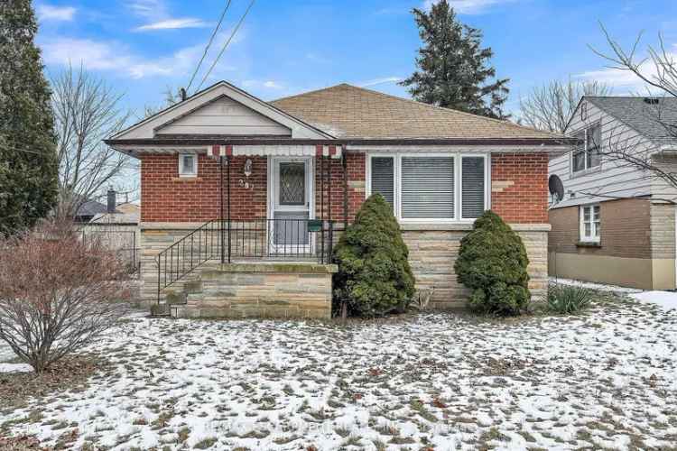 House For Sale in 297, East 36th Street, Hamilton, Ontario