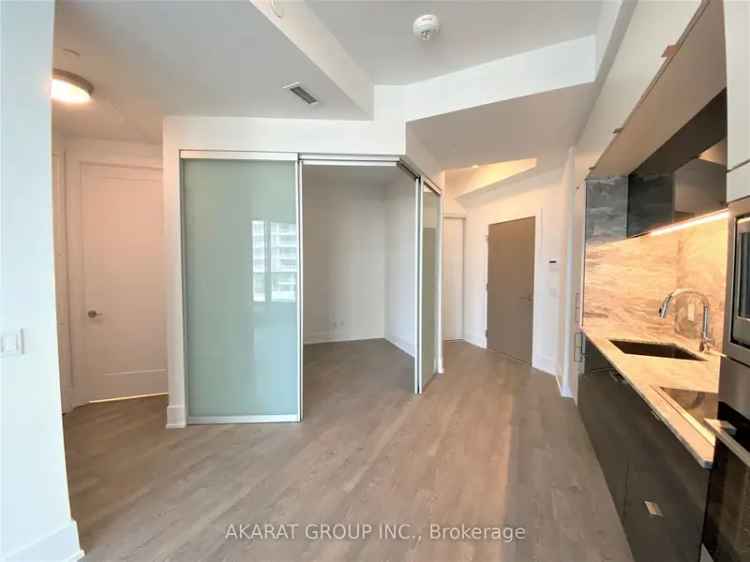 Condo For Rent in Toronto, Ontario