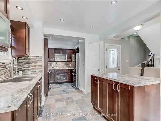 House For Sale in Ajax, Ontario