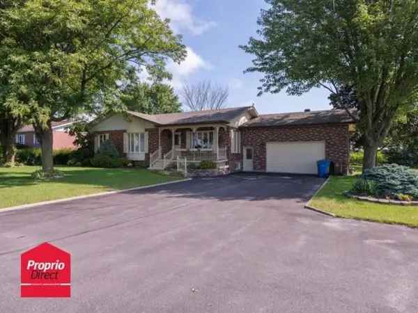 Bungalow for Sale Near St-Jean