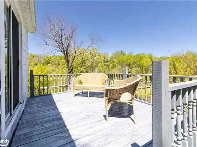 House For Sale in Highlands East, Ontario