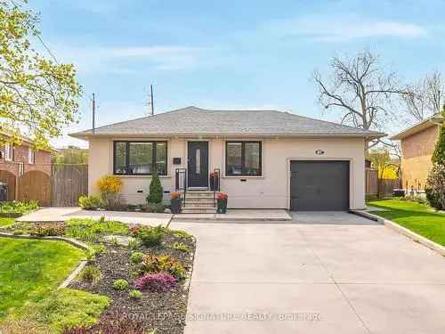3 Bedroom Bungalow for Sale in Streetsville Mississauga