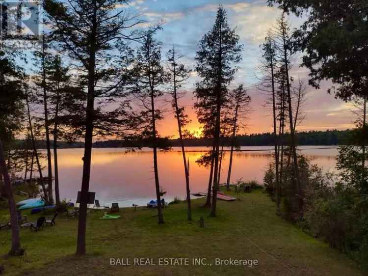 Lakehouse with Private Sandy Beach on Julian Lake