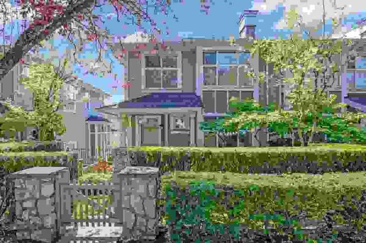 Spacious 4-Bedroom Townhouse in Churchill Gardens