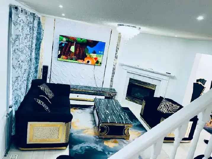 House for rent in Londonderry with 4-5 bedrooms and spacious backyard