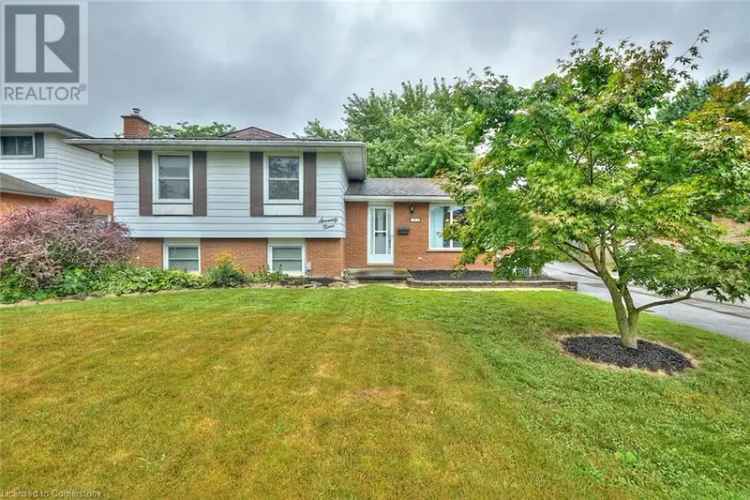 4 Bedroom 2 Bathroom Family Home in Quiet Subdivision