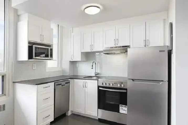 70 Spadina Road - 1 Bedroom Apartment for Rent