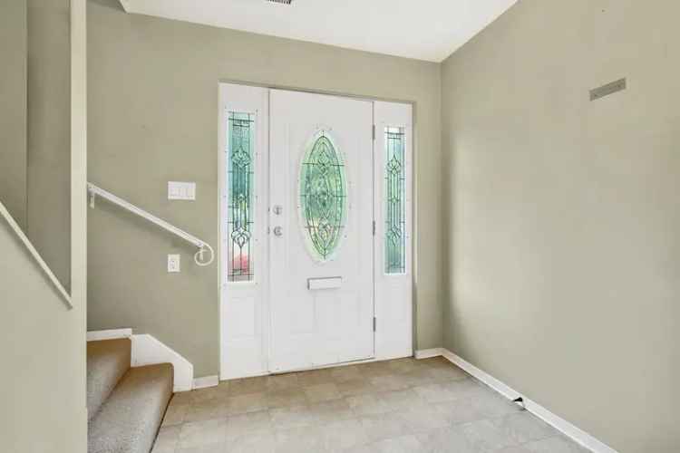 King George Corridor House for Sale Surrey South Surrey White Rock