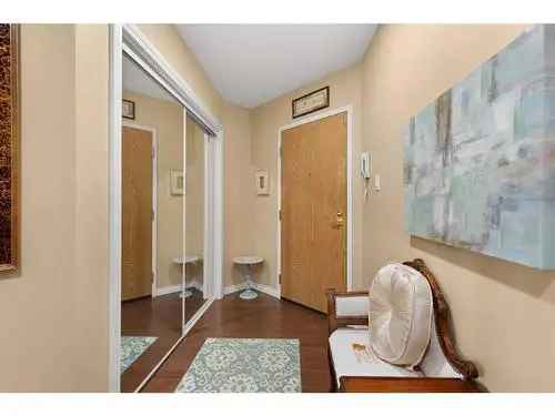 Top Floor Condo with River Valley Views - 2 Bed 2 Bath
