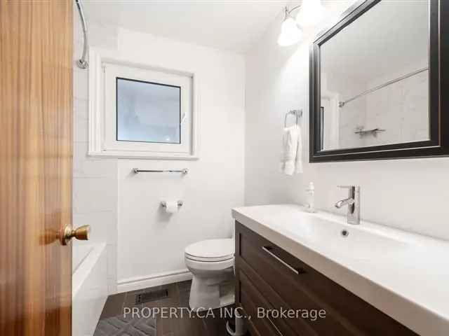 House For Sale in Kitchener, Ontario