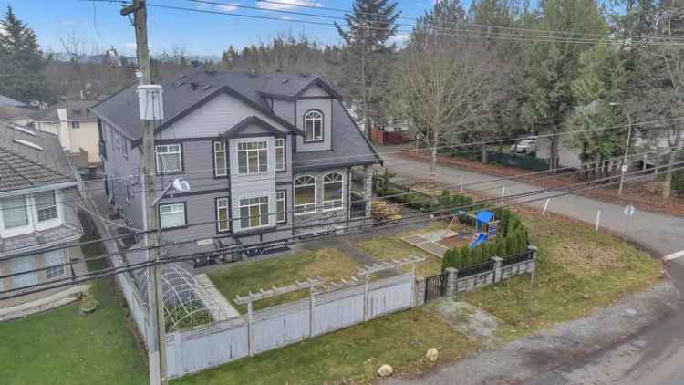 15615 94A Avenue in Surrey: Fleetwood Tynehead House for sale : MLS®# R2950072