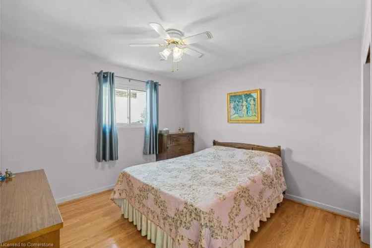 3-Bedroom Bungalow in Downtown Brampton - Prime Location