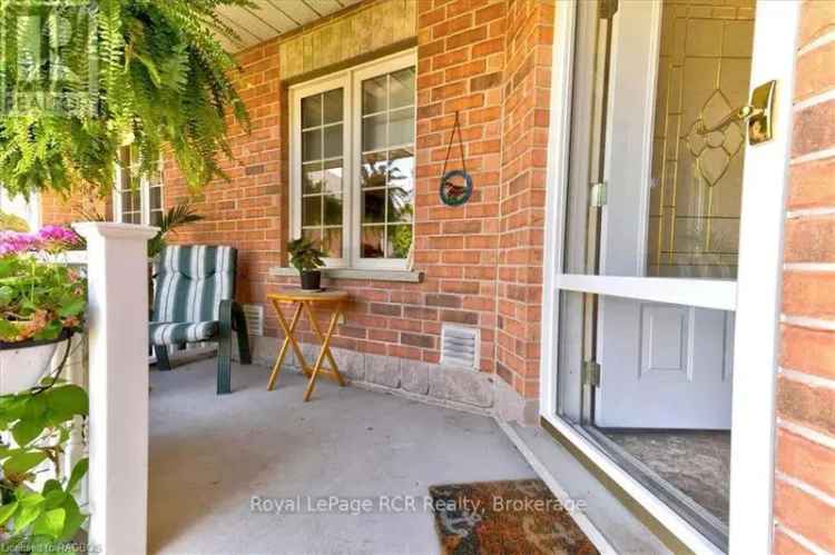 Condo Townhouse for Sale in Mount Forest with Maintenance-Free Lifestyle