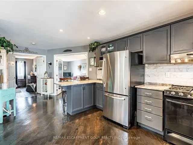 House For Sale in 13, Silvercrest Court, Thorold, Ontario