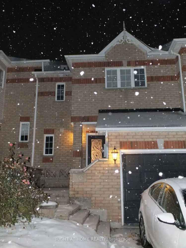 House For Sale in Barrie, Ontario