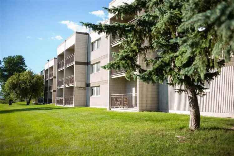 175 Greenway Cres. -  in Winnipeg